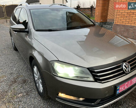 Сірий Фольксваген Пассат, об'ємом двигуна 1.6 л та пробігом 307 тис. км за 8800 $, фото 2 на Automoto.ua