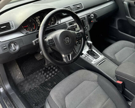 Серый Фольксваген Пассат, объемом двигателя 1.97 л и пробегом 337 тыс. км за 9900 $, фото 13 на Automoto.ua