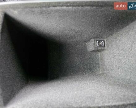 Серый Фольксваген Пассат, объемом двигателя 1.4 л и пробегом 264 тыс. км за 8800 $, фото 74 на Automoto.ua