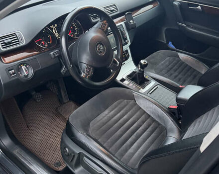 Сірий Фольксваген Пассат, об'ємом двигуна 1.97 л та пробігом 300 тис. км за 10500 $, фото 5 на Automoto.ua