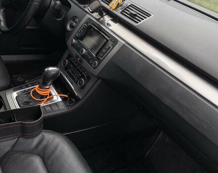 Сірий Фольксваген Пассат, об'ємом двигуна 2 л та пробігом 340 тис. км за 10900 $, фото 44 на Automoto.ua