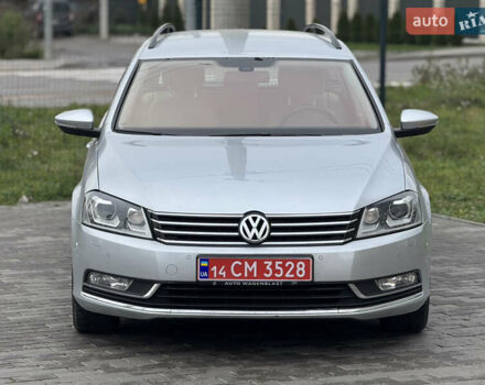 Серый Фольксваген Пассат, объемом двигателя 2 л и пробегом 236 тыс. км за 11999 $, фото 1 на Automoto.ua