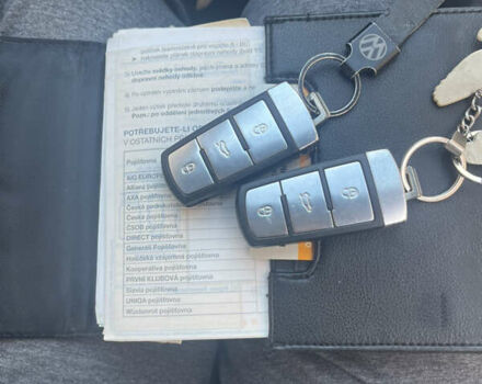 Серый Фольксваген Пассат, объемом двигателя 1.97 л и пробегом 331 тыс. км за 8200 $, фото 13 на Automoto.ua