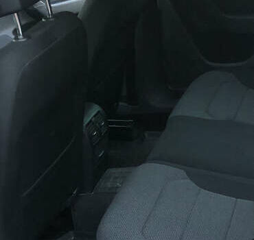 Серый Фольксваген Пассат, объемом двигателя 1.97 л и пробегом 270 тыс. км за 9300 $, фото 13 на Automoto.ua