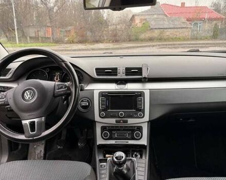 Серый Фольксваген Пассат, объемом двигателя 1.6 л и пробегом 493 тыс. км за 7999 $, фото 33 на Automoto.ua