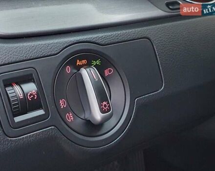 Серый Фольксваген Пассат, объемом двигателя 2 л и пробегом 243 тыс. км за 12800 $, фото 23 на Automoto.ua