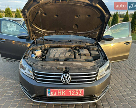 Сірий Фольксваген Пассат, об'ємом двигуна 1.6 л та пробігом 279 тис. км за 8900 $, фото 15 на Automoto.ua