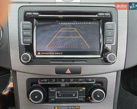 Серый Фольксваген Пассат, объемом двигателя 1.4 л и пробегом 264 тыс. км за 8800 $, фото 82 на Automoto.ua