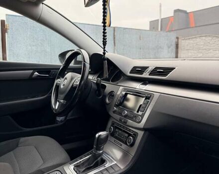 Серый Фольксваген Пассат, объемом двигателя 1.97 л и пробегом 288 тыс. км за 10000 $, фото 12 на Automoto.ua