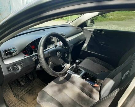Сірий Фольксваген Пассат, об'ємом двигуна 2 л та пробігом 315 тис. км за 9600 $, фото 8 на Automoto.ua