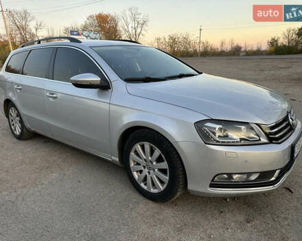 Серый Фольксваген Пассат, объемом двигателя 1.6 л и пробегом 276 тыс. км за 7000 $, фото 5 на Automoto.ua