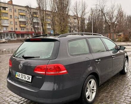 Серый Фольксваген Пассат, объемом двигателя 1.6 л и пробегом 493 тыс. км за 7999 $, фото 4 на Automoto.ua