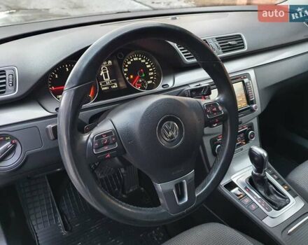 Серый Фольксваген Пассат, объемом двигателя 2 л и пробегом 243 тыс. км за 12800 $, фото 19 на Automoto.ua