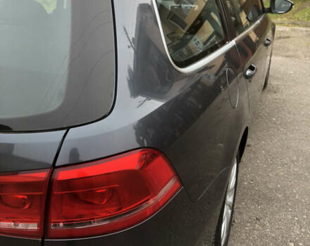 Серый Фольксваген Пассат, объемом двигателя 1.6 л и пробегом 275 тыс. км за 9100 $, фото 18 на Automoto.ua