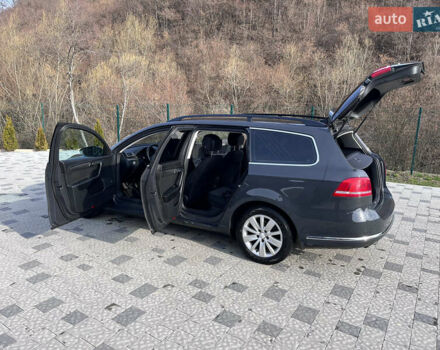 Серый Фольксваген Пассат, объемом двигателя 2 л и пробегом 282 тыс. км за 10500 $, фото 14 на Automoto.ua