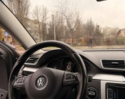 Серый Фольксваген Пассат, объемом двигателя 1.6 л и пробегом 493 тыс. км за 7999 $, фото 35 на Automoto.ua