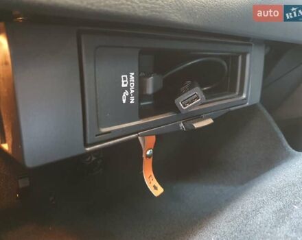 Серый Фольксваген Пассат, объемом двигателя 2 л и пробегом 243 тыс. км за 12800 $, фото 29 на Automoto.ua