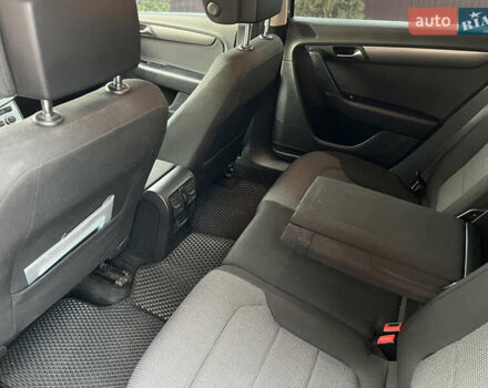 Сірий Фольксваген Пассат, об'ємом двигуна 1.6 л та пробігом 307 тис. км за 8800 $, фото 28 на Automoto.ua