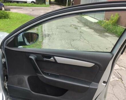 Серый Фольксваген Пассат, объемом двигателя 1.97 л и пробегом 292 тыс. км за 10000 $, фото 18 на Automoto.ua