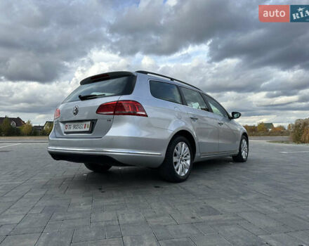 Сірий Фольксваген Пассат, об'ємом двигуна 1.8 л та пробігом 234 тис. км за 8500 $, фото 10 на Automoto.ua