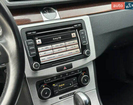 Серый Фольксваген Пассат, объемом двигателя 2 л и пробегом 363 тыс. км за 11000 $, фото 34 на Automoto.ua