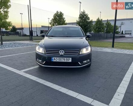 Серый Фольксваген Пассат, объемом двигателя 1.6 л и пробегом 292 тыс. км за 8299 $, фото 1 на Automoto.ua