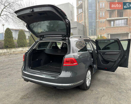 Серый Фольксваген Пассат, объемом двигателя 2 л и пробегом 277 тыс. км за 10900 $, фото 28 на Automoto.ua