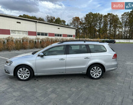 Сірий Фольксваген Пассат, об'ємом двигуна 1.8 л та пробігом 234 тис. км за 8500 $, фото 13 на Automoto.ua