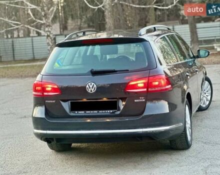 Серый Фольксваген Пассат, объемом двигателя 1.6 л и пробегом 332 тыс. км за 10500 $, фото 6 на Automoto.ua