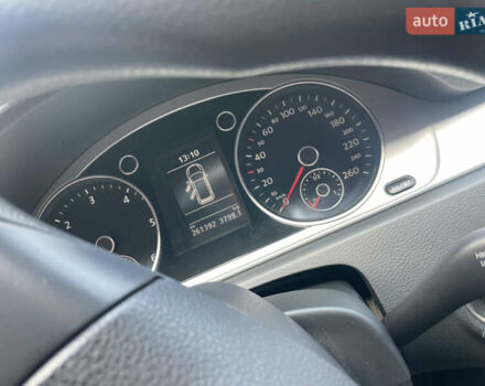 Фольксваген Пассат 2011 в Ивано-Франковске на Automoto.ua Серый Фольксваген Пассат, объемом двигателя 1.97 л и пробегом 262 тыс. км за 8450 $, фото 11 на Automoto.ua