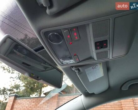 Серый Фольксваген Пассат, объемом двигателя 2 л и пробегом 243 тыс. км за 12800 $, фото 28 на Automoto.ua