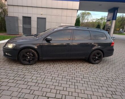 Серый Фольксваген Пассат, объемом двигателя 2 л и пробегом 330 тыс. км за 9300 $, фото 4 на Automoto.ua