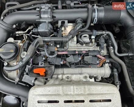 Серый Фольксваген Пассат, объемом двигателя 1.4 л и пробегом 264 тыс. км за 8800 $, фото 75 на Automoto.ua