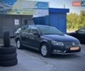 Серый Фольксваген Пассат, объемом двигателя 1.6 л и пробегом 229 тыс. км за 12500 $, фото 1 на Automoto.ua