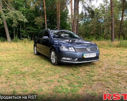 Сірий Фольксваген Пассат, об'ємом двигуна 2 л та пробігом 227 тис. км за 10000 $, фото 1 на Automoto.ua