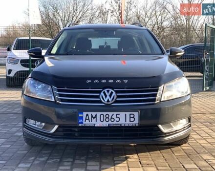 Серый Фольксваген Пассат, объемом двигателя 2 л и пробегом 235 тыс. км за 10199 $, фото 3 на Automoto.ua