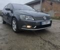 Серый Фольксваген Пассат, объемом двигателя 1.6 л и пробегом 240 тыс. км за 9300 $, фото 1 на Automoto.ua