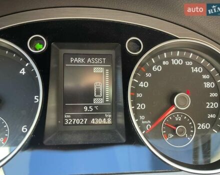 Фольксваген Пассат 2012 в Львове на Automoto.ua Серый Фольксваген Пассат, объемом двигателя 2 л и пробегом 327 тыс. км за 9800 $, фото 31 на Automoto.ua