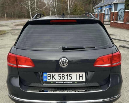 Сірий Фольксваген Пассат, об'ємом двигуна 2 л та пробігом 245 тис. км за 11950 $, фото 32 на Automoto.ua