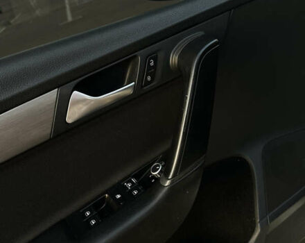 Серый Фольксваген Пассат, объемом двигателя 2 л и пробегом 280 тыс. км за 10000 $, фото 21 на Automoto.ua