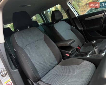 Сірий Фольксваген Пассат, об'ємом двигуна 1.6 л та пробігом 258 тис. км за 9800 $, фото 82 на Automoto.ua