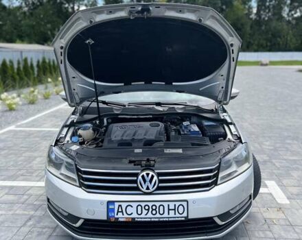 Сірий Фольксваген Пассат, об'ємом двигуна 2 л та пробігом 225 тис. км за 10700 $, фото 10 на Automoto.ua