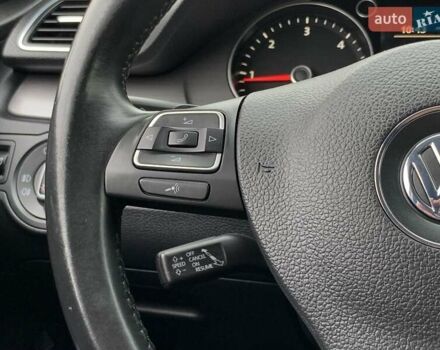 Серый Фольксваген Пассат, объемом двигателя 2 л и пробегом 258 тыс. км за 10955 $, фото 42 на Automoto.ua