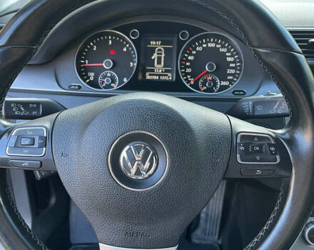 Сірий Фольксваген Пассат, об'ємом двигуна 2 л та пробігом 383 тис. км за 11500 $, фото 12 на Automoto.ua