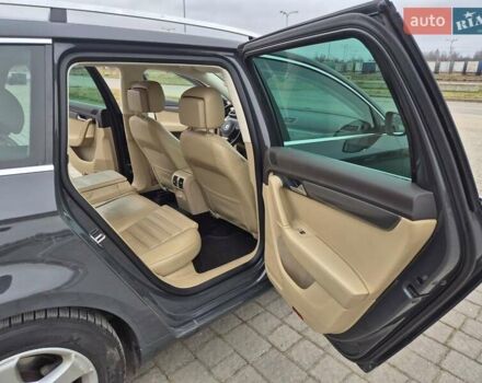 Серый Фольксваген Пассат, объемом двигателя 2 л и пробегом 328 тыс. км за 11000 $, фото 34 на Automoto.ua