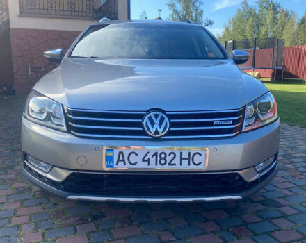 Серый Фольксваген Пассат, объемом двигателя 2 л и пробегом 351 тыс. км за 11300 $, фото 1 на Automoto.ua