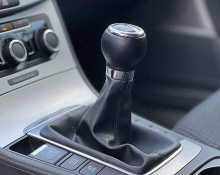 Серый Фольксваген Пассат, объемом двигателя 1.6 л и пробегом 225 тыс. км за 10500 $, фото 16 на Automoto.ua