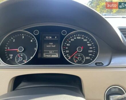 Фольксваген Пассат 2012 в Львове на Automoto.ua Серый Фольксваген Пассат, объемом двигателя 2 л и пробегом 327 тыс. км за 9800 $, фото 30 на Automoto.ua