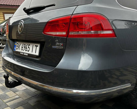 Серый Фольксваген Пассат, объемом двигателя 1.6 л и пробегом 250 тыс. км за 9200 $, фото 14 на Automoto.ua