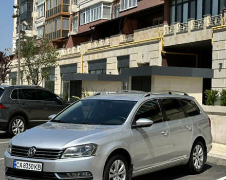 Серый Фольксваген Пассат, объемом двигателя 1.8 л и пробегом 245 тыс. км за 9899 $, фото 1 на Automoto.ua